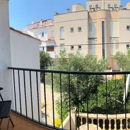 Apartamento Port Moxo - 2 Minutos De La Playa Apartment Empuriabrava